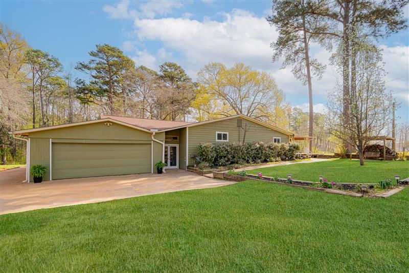 NQ1 Lake Cherokee Longview TX 75603 RUSK ISD